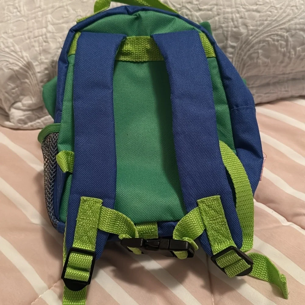 SKIPHOP DINO BACKPACK GOOD SHAPE!